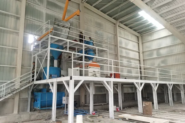 Ligne de Production de Blocs en Béton avec Isolant PSE Intégré à Aksu, Xinjiang, Chine