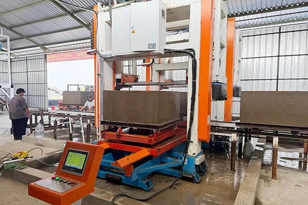Ligne de production de blocs BCNA à Semarang, Indonésie.