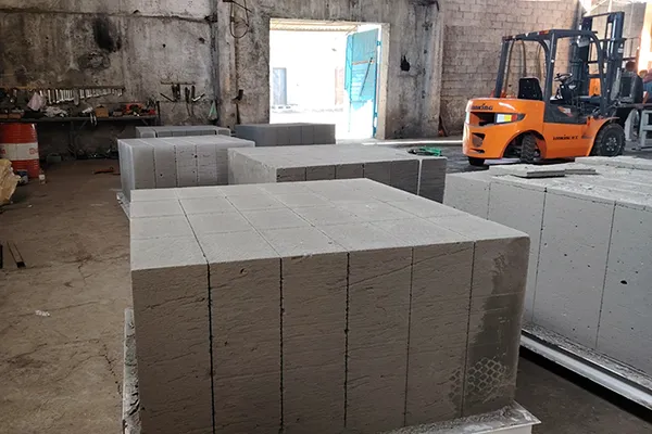Ligne de production de blocs BCNA à Jaiyl, Kirghizistan