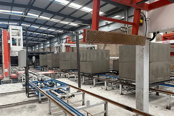 Ligne de production de blocs en béton mousse léger à Guyuan, Ningxia, Chine